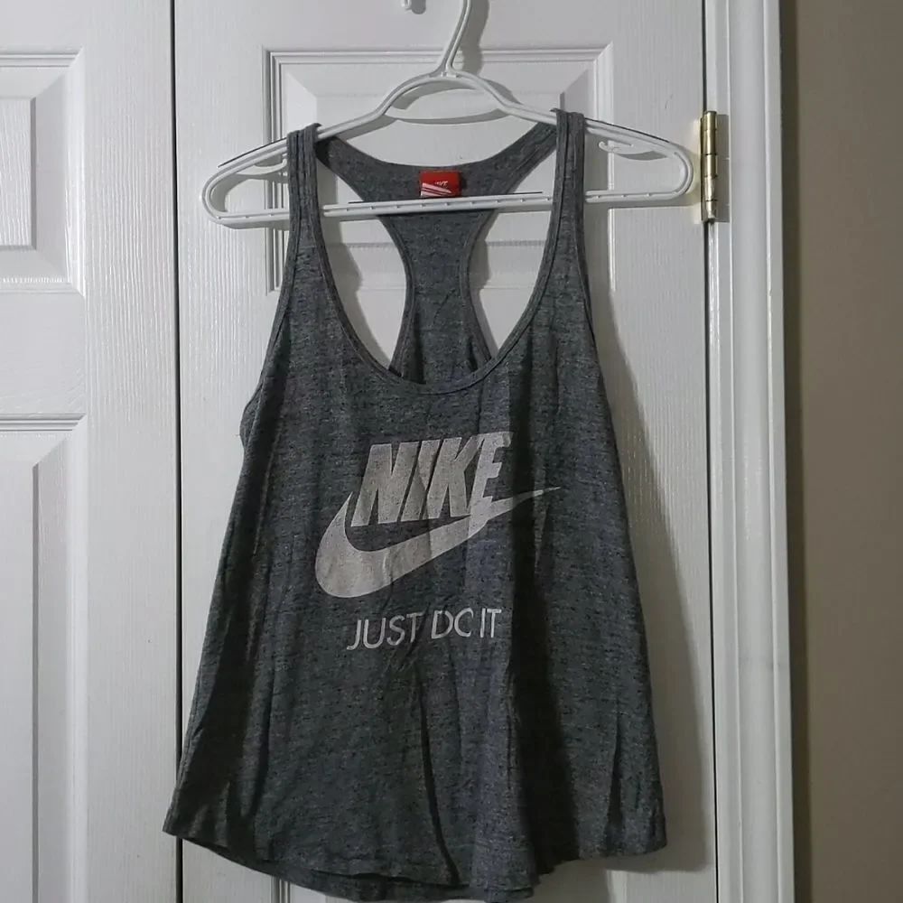 Nike Just Do It  tank top Sz M EUC